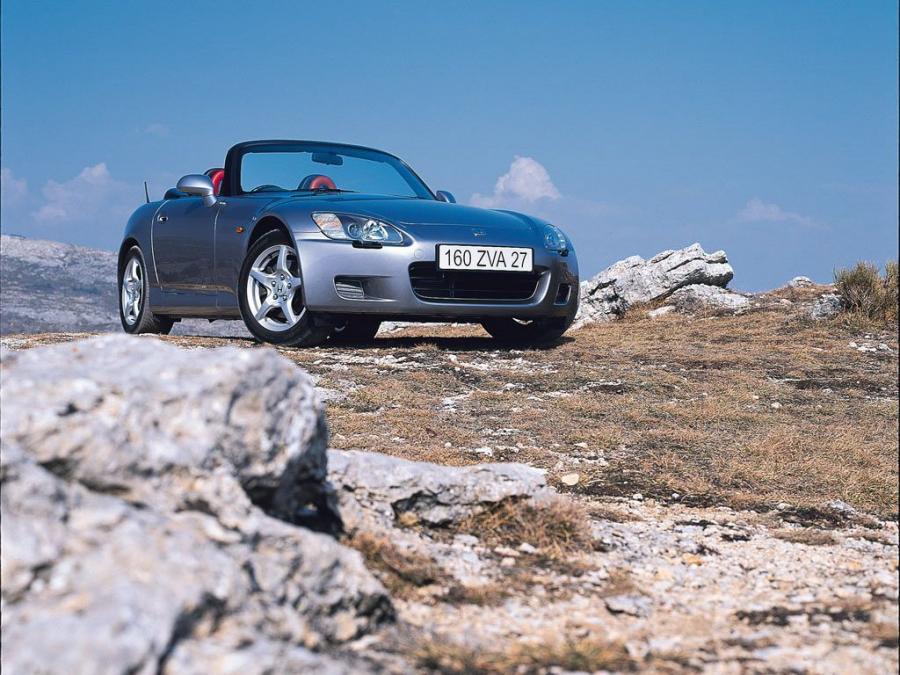  Honda S2000 2000 года  (фото 18 из 27)